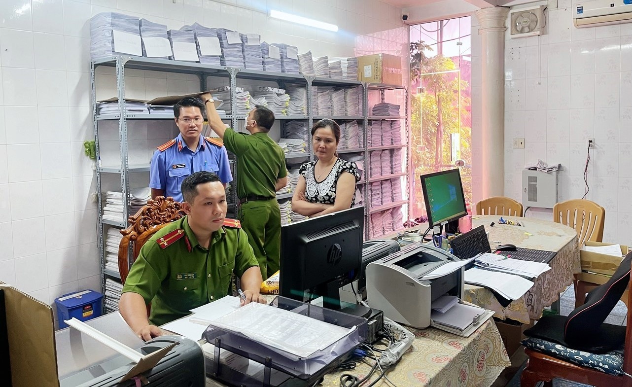 kham xet cac phong kham anh 1