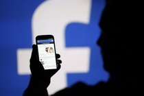 Facebook bị chỉ trích vì ép người dùng chat bằng Messenger