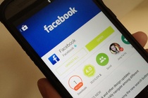 Ung dung Facebook can moc 1 ty luot tai tren Android hinh anh