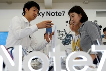 Note 7 co the thoi bay 17 ty USD cua Samsung hinh anh