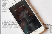 Trom du lieu iPhone, kiem hang trieu USD tai Trung Quoc hinh anh