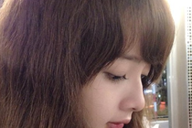 Hot girl anh the buc xuc tung anh chung to khong sua mui hinh anh