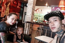 Ong bo xam tro 9X viet tam thu cho vo sau dem phao hoa 30/4 hinh anh