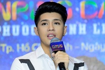 Noo Phuoc Thinh lam live show san van dong sau 8 nam ca hat hinh anh