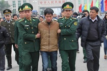 Loi khai ke dung sung ban chet vo ngay cuoi nam hinh anh