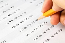 Thí sinh dự thi trắc nghiệm.