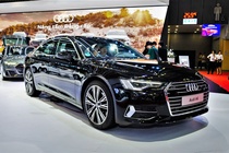 Lựa chọn sedan hạng sang tầm 2-3 tỷ đồng ngoài Mercedes-Benz và BMW
