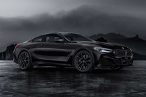 BMW 8-Series bản giới hạn Frozen Black có giá 135.000 USD
