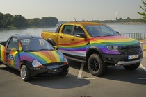 Ford giới thiệu Ranger Raptor phiên bản Very Gay