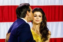 Mọi ánh mắt đổ dồn vào bà Casey DeSantis