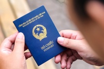 Ho chieu Viet Nam thang hang 7 bac hinh anh