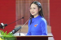 Chan dung nu sinh co bai phat bieu viral khap mang xa hoi hinh anh