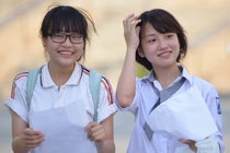 Bao ve chu quyen bien dao tiep tuc vao de thi Dia ly hinh anh