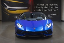 Chiếc Lamborghini Aventador Coupe cuối cùng đến tay khách hàng