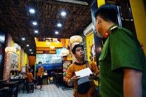 Dich vu an uong tai TP.HCM mo lai can dap ung tieu chi nao? hinh anh