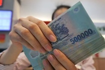 Lãi suất cho vay liên ngân hàng gần 0%