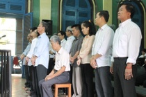 Dùng cổ phiếu giả lừa ngân hàng 120 tỷ đồng