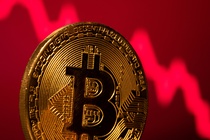 Gia Bitcoin lao doc hinh anh