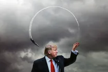 48 gio nin tho truoc 'moc tu than' cua ong Trump hinh anh