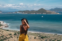 Toi nghi viec, di xuyen Viet mot nam hinh anh