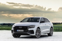 Audi ra mat 2 phien ban Q8 plug-in hybrid moi nhat anh 1
