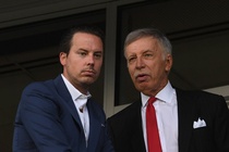 Arsenal giúp tỷ phú Kroenke tăng 2 tỷ USD tài sản