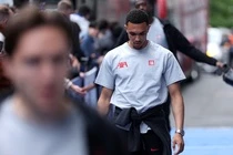 Trent Alexander-Arnold la ke phan boi? hinh anh