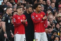 Carrick chi ra Manchester United da sai o dau hinh anh