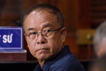 Ông Nguyễn Thành Tài hầu tòa cùng bà Dương Thị Bạch Diệp