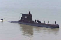 Indonesia can nhac mua tau ngam de dam bao an ninh bien hinh anh