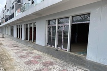 Nhieu shophouse o Da Nang bi trom cua nhom hinh anh