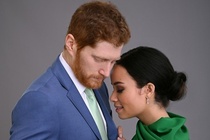 Tao hinh Harry va Meghan trong 'Bo tron khoi cung dien' hinh anh