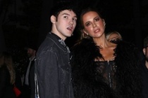 Kate Beckinsale chia tay ban trai hinh anh