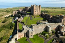 Nhung toa lau dai tuyet dep tren phim thuc te the nao? hinh anh