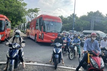 So GTVT TP.HCM noi ve ben xe khach tren duong Mai Chi Tho hinh anh