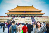 Trung Quốc và Hong Kong xem xét nới lỏng quy định nhập cảnh