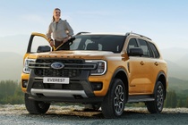 Ford Everest Wildtrak chốt giá từ 1,499 tỷ đồng