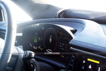 Porsche Macan phiên bản EV sạc 80% chỉ đi được 234 km