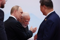 Tong thong Nga noi ve dieu kien dat duoc hoa binh ben vung o Ukraine hinh anh