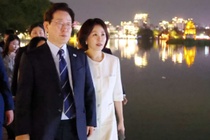 Chu quan banh xeo Ha Noi bat ngo don Tong thong Han Quoc va phu nhan hinh anh