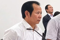 Tạm đình chỉ vụ ly hôn nghìn tỷ của vợ chồng bác sĩ ở TP.HCM