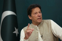 Vừa được thả, ông Imran Khan kêu gọi biểu tình khắp Pakistan