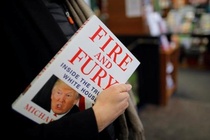 Những tiết lộ 'sốc' từ cuốn sách 'lột trần Nhà Trắng' của Trump