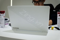 Chi tiet laptop 14 inch manh, nhe nhat the gioi hinh anh