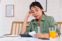 Cu nhan khong tiet kiem duoc khoan nao sau 2 nam di lam hinh anh