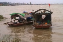 Nghi án bé trai bị người tình của mẹ giết, ném xác phi tang
