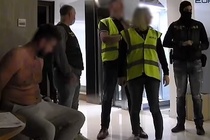 Canh sat triet pha sieu cartel ma tuy o Dubai va chau Au hinh anh