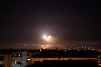Israel không kích vào Syria