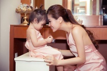 Lan dau lam me cua cac my nhan Viet hinh anh