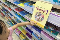 Giao vien chon sach giao khoa theo dinh huong hinh anh
